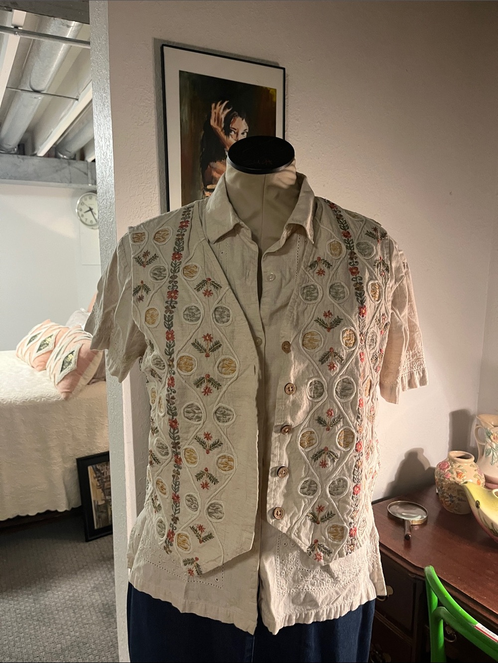 Vintage Embroidered Cream Short-Sleeve  Shirt and Vest Set